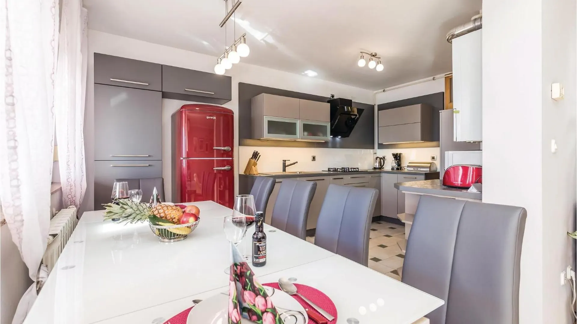 Nice Apartment In Rijeka With Wifi 0*,